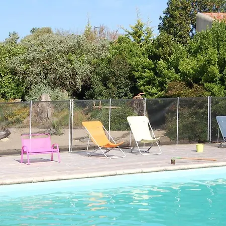Logis Les Parcs Ξενοδοχείο