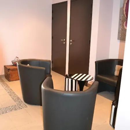 Ξενοδοχείο Logis Les Parcs 3*