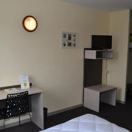 Logis Les Parcs Ξενοδοχείο