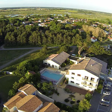 Logis Les Parcs